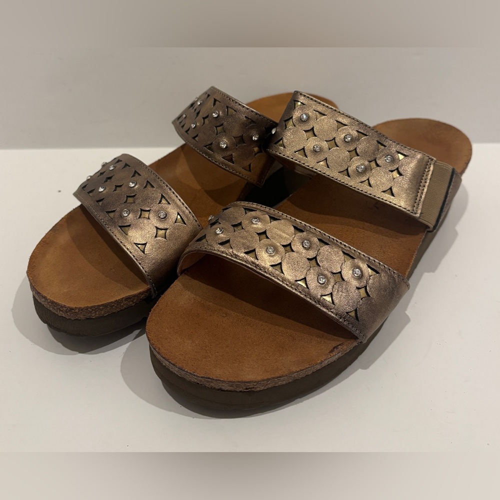 NAOT Susan Women's Metallic Low Wedge sandals size 37
